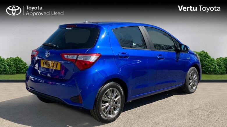 Toyota Yaris 1.5 Hybrid Icon 5dr CVT Hybrid Hatchback